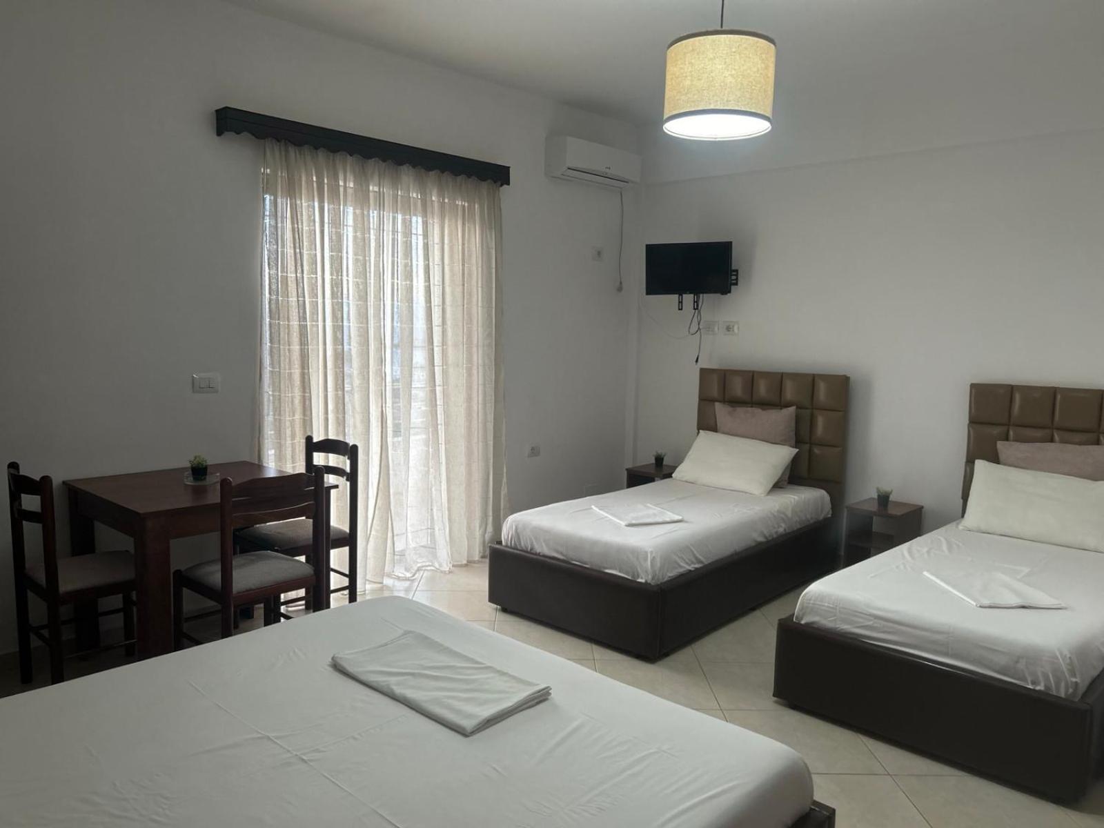 Ahmeti Rooms Ксамил Номер фото